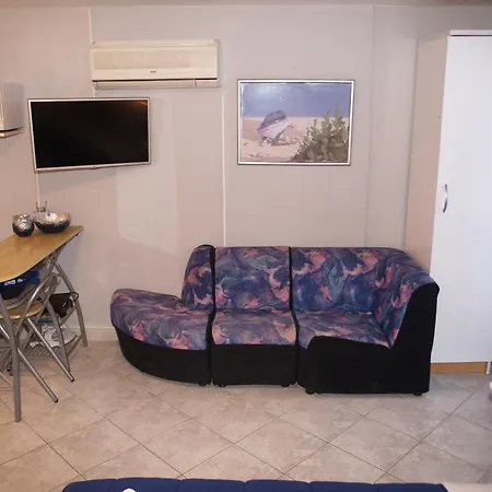 Studio 9321a * Korčula